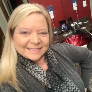 Meet your Posher, Theresa